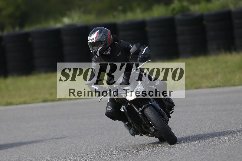 /Archiv-2024/17 01.05.2024 Speer Racing ADR/Schnuppertraining